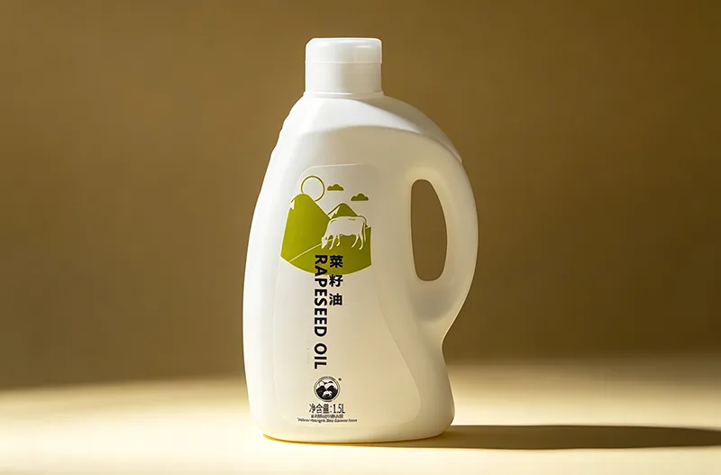 ​The manufacturing process and advantages of IML toiletry bottles.